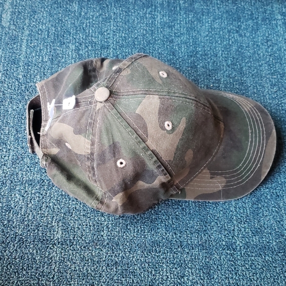 Vintage Accessories - Trendy 90s Camoflage Hat | Women's Headwear